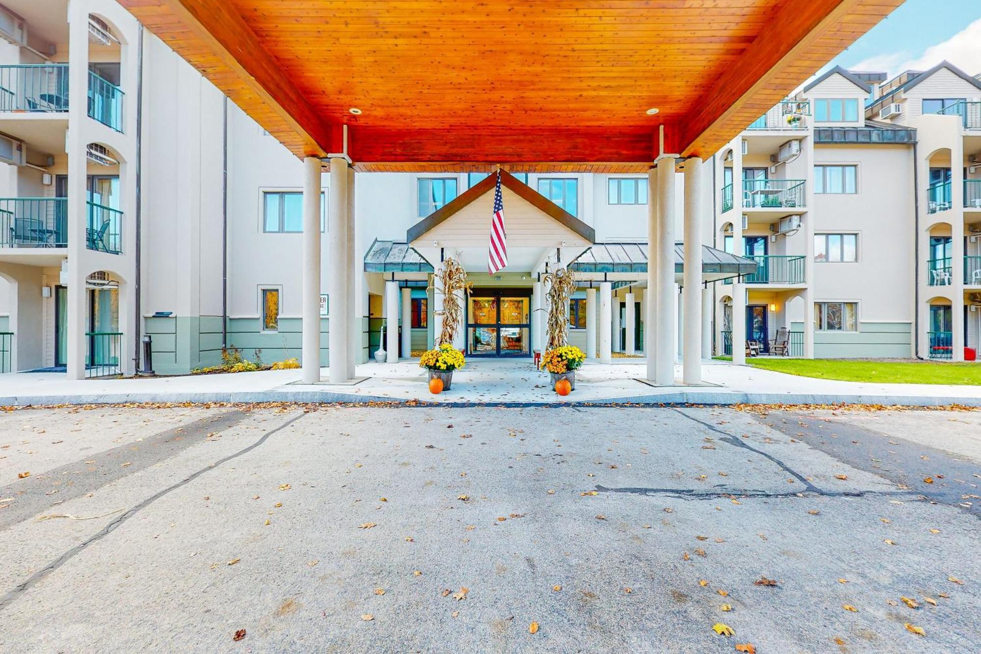 Autumn Colors Condo At Rivergreen リンカーン エクステリア 写真